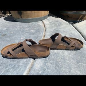 Used Birkenstock Cross Toe Sandal